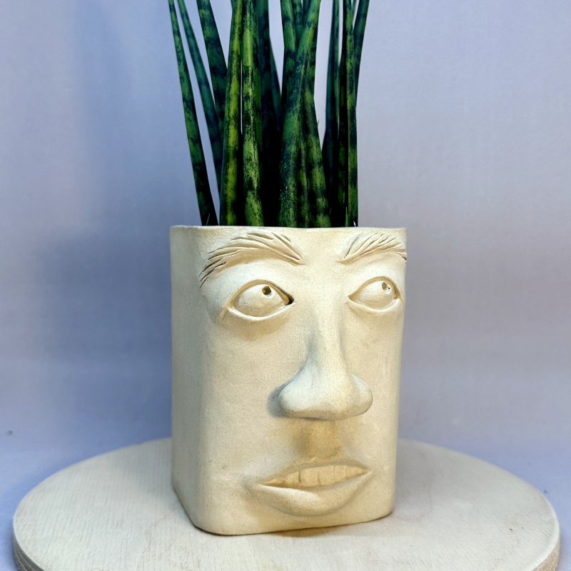 Two stacked face vessels