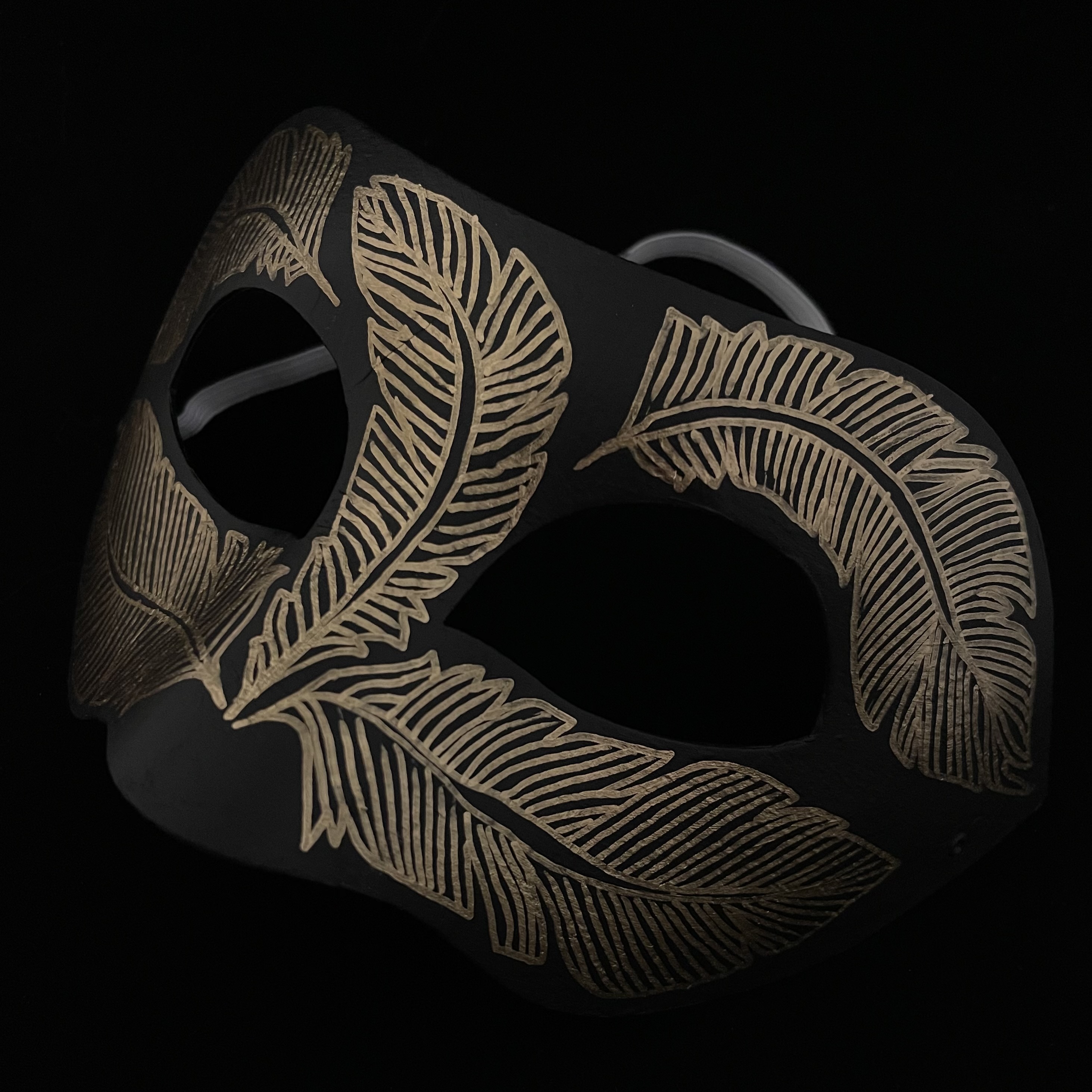 mask with feathers